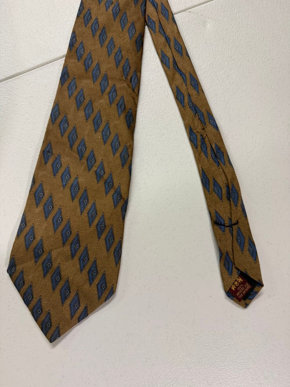 JoS. A. Bank Corporate Collection Men's Silk Tie Gold Blue Diamond Geometric